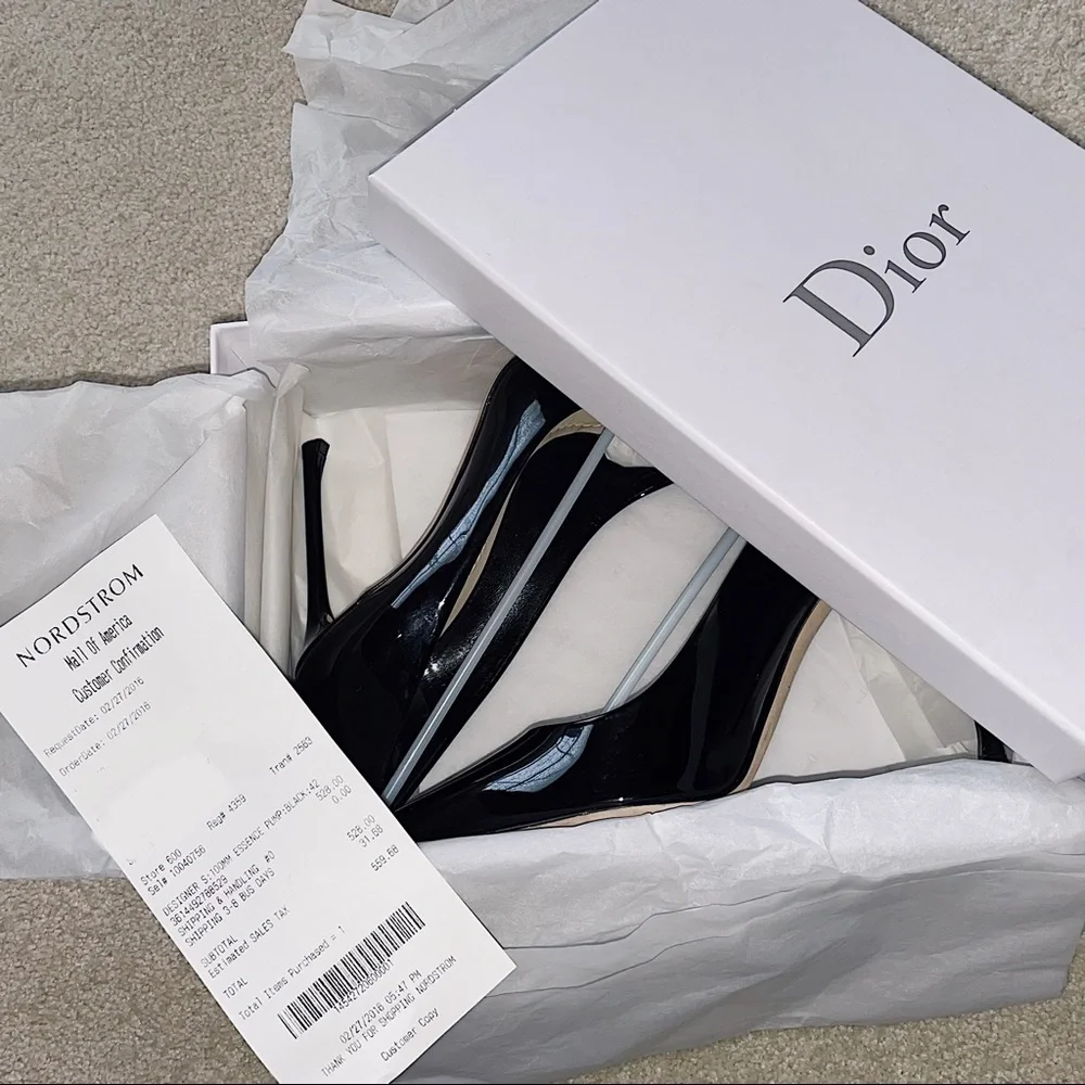 Dior Essence Calfskin Pumps - Picture 4 of 7
